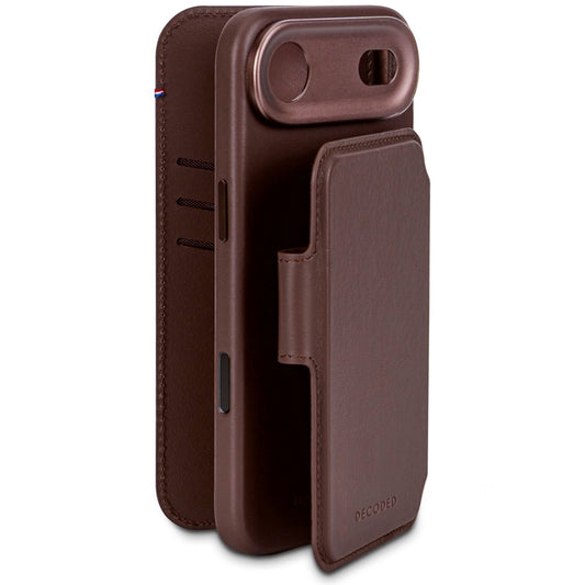 Decoded Leather Detachable Wallet iPhone 17 Air Chocolate Brown