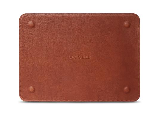 Decoded - Leather Frame Sleeve for Macbook 13 inch - Cinnamon Brown