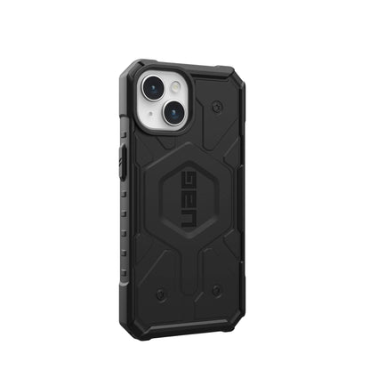 UAG Urban Armor Gear Pathfinder MagSafe Case | Apple iPhone 15 | schwarz