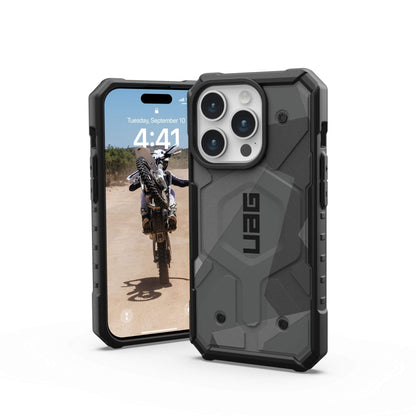 UAG Urban Armor Gear Pathfinder SE MagSafe Case | Apple iPhone 15 Pro | geo camo