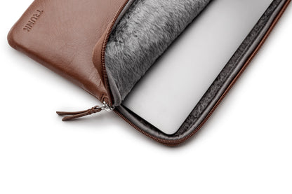 Trunk Leder Sleeve für MacBook Pro 14", Braun