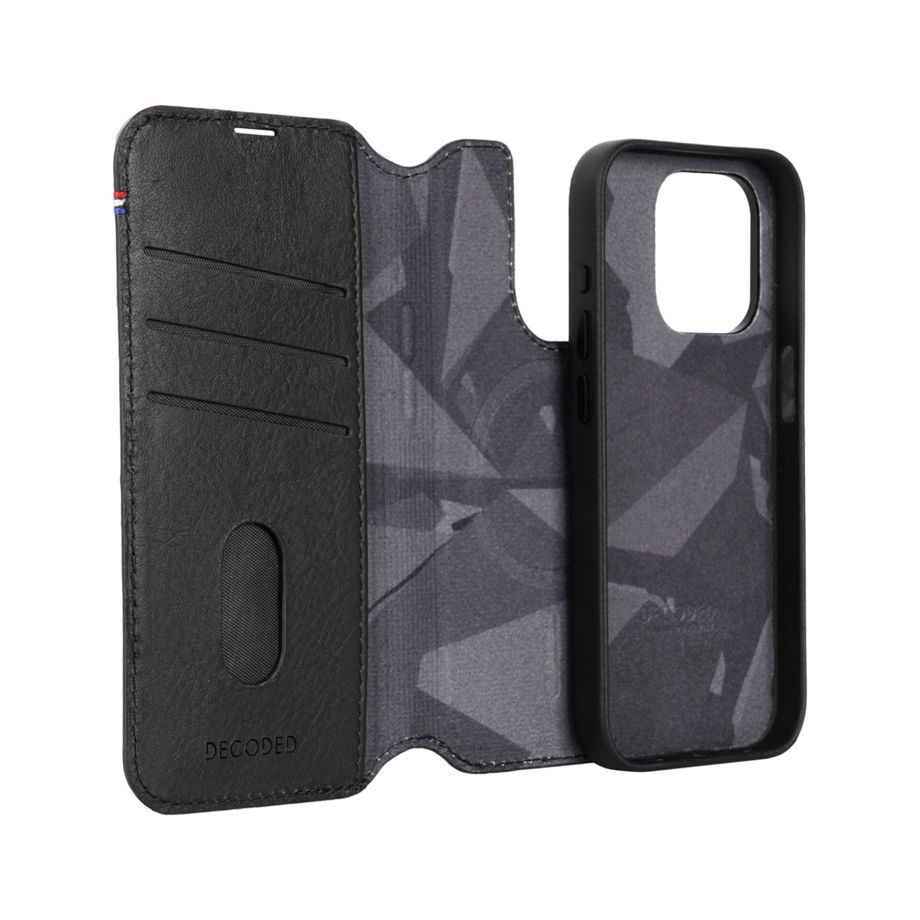 Decoded Leather Detachable Wallet iPhone 15 Pro Max Black