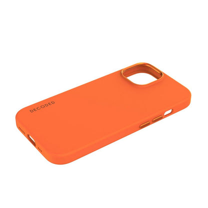 Decoded - AntiMicrobial Silicone Backcover | iPhone 15 - Apricot Crush