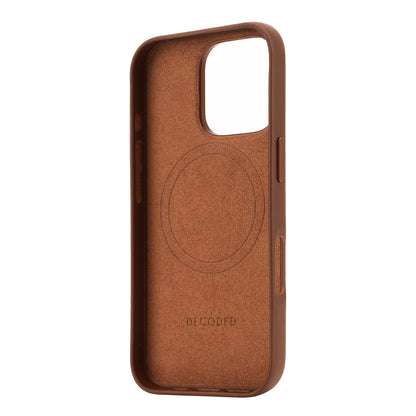 Decoded Leather Backcover iPhone 16 Pro Tan