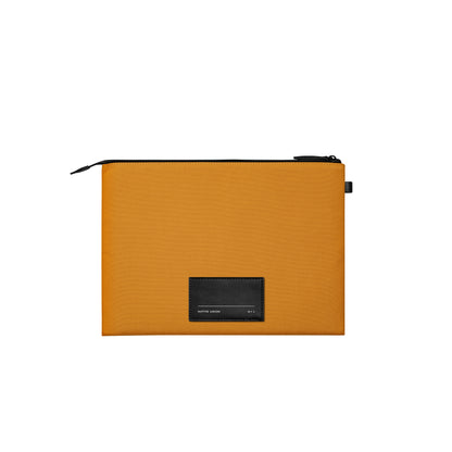 Native Union W.F.A Sleeve für Macbook 13", senfgelb