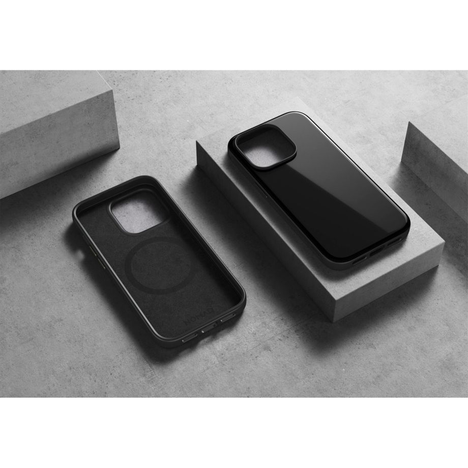 Nomad Sport Case iPhone 14 Carbide