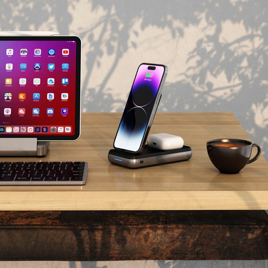 Satechi Duo Wireless Charger Stand