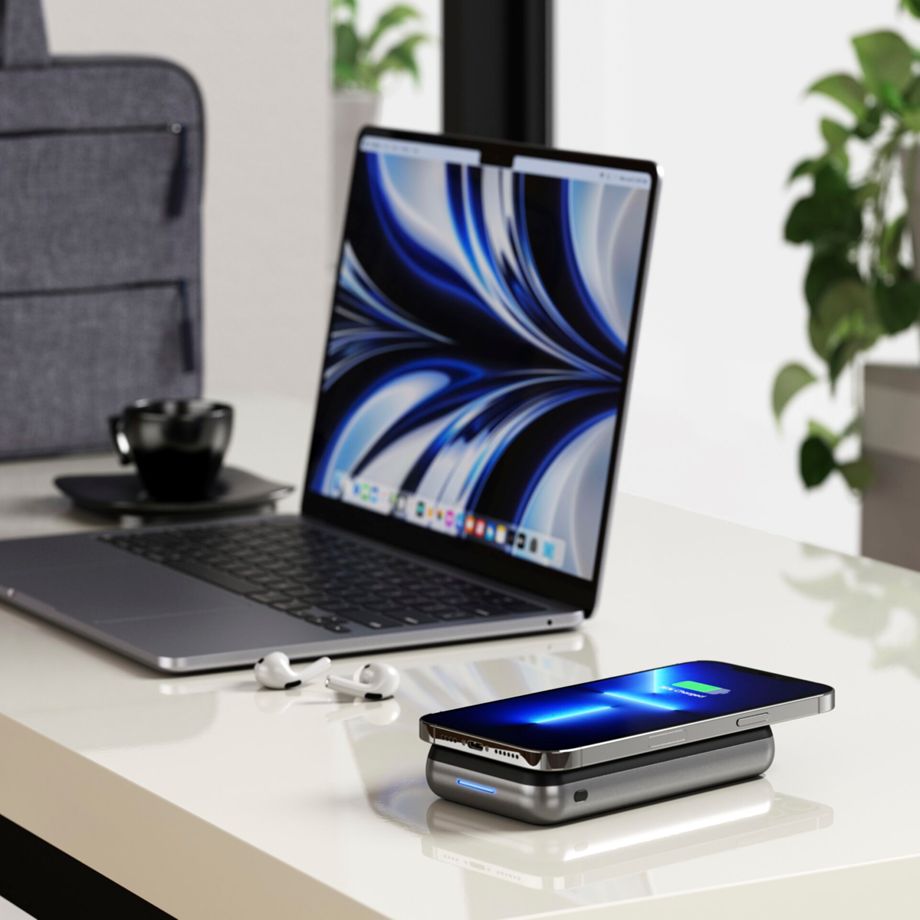 Satechi Duo Wireless Charger Stand