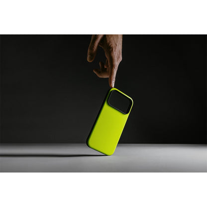 Nomad Modern Case iPhone 17 Pro Max Volt