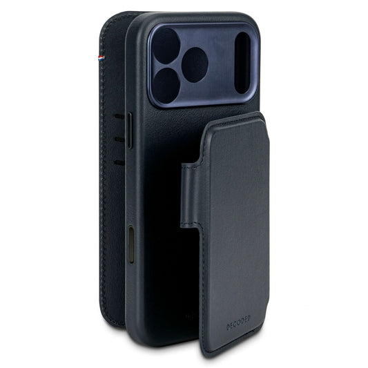 Decoded Leather Detachable Wallet iPhone 17 Pro Navy Shadow