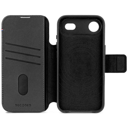 Decoded Leather Detachable Wallet iPhone 17 Air Black