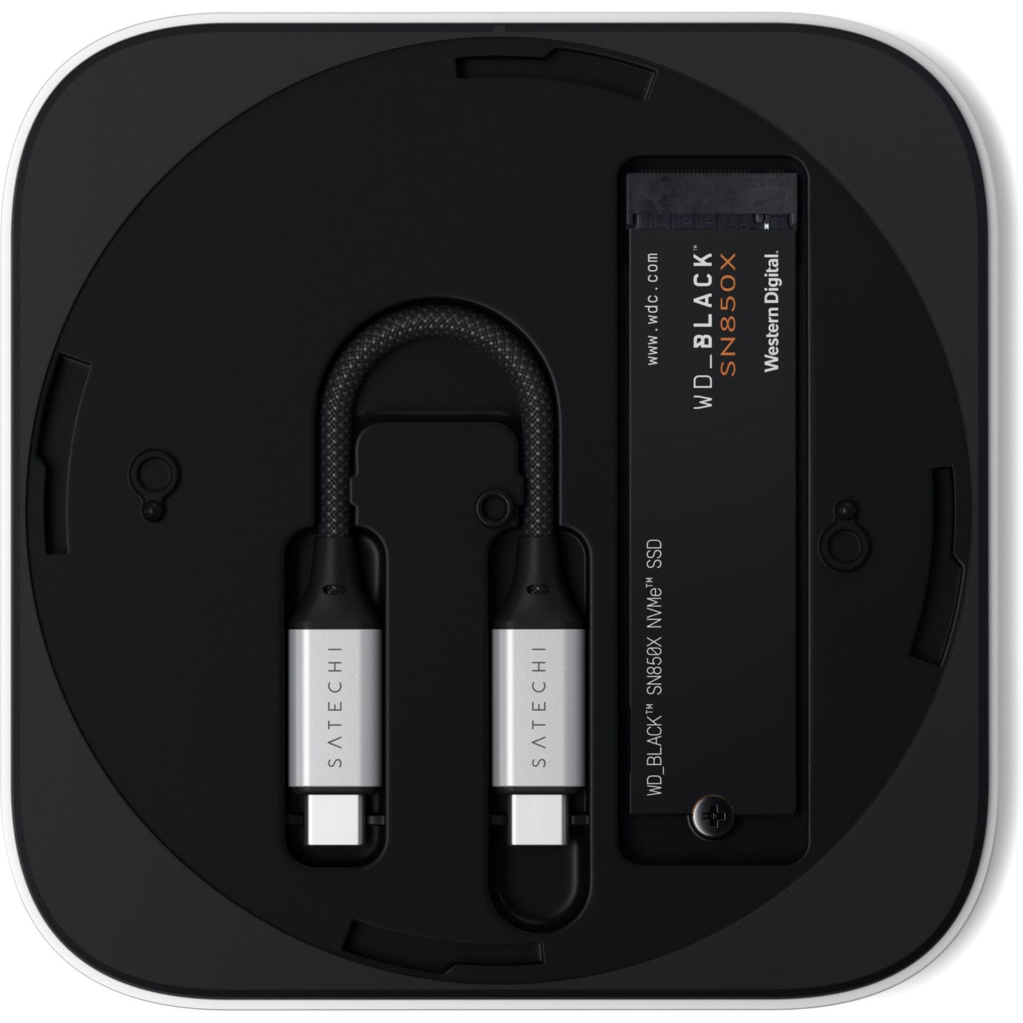 Satechi USB4 Slim NVMe SSD Enclosure silver