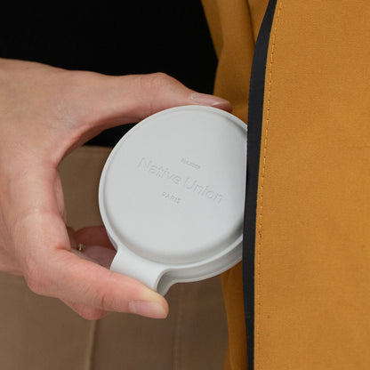 Native Union Voyage 2-in-1 Qi2 Foldable Wireless Charger Sand