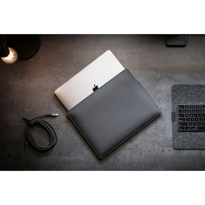 Nomad MacBook Sleeve Deep Gray PU 16 Inch