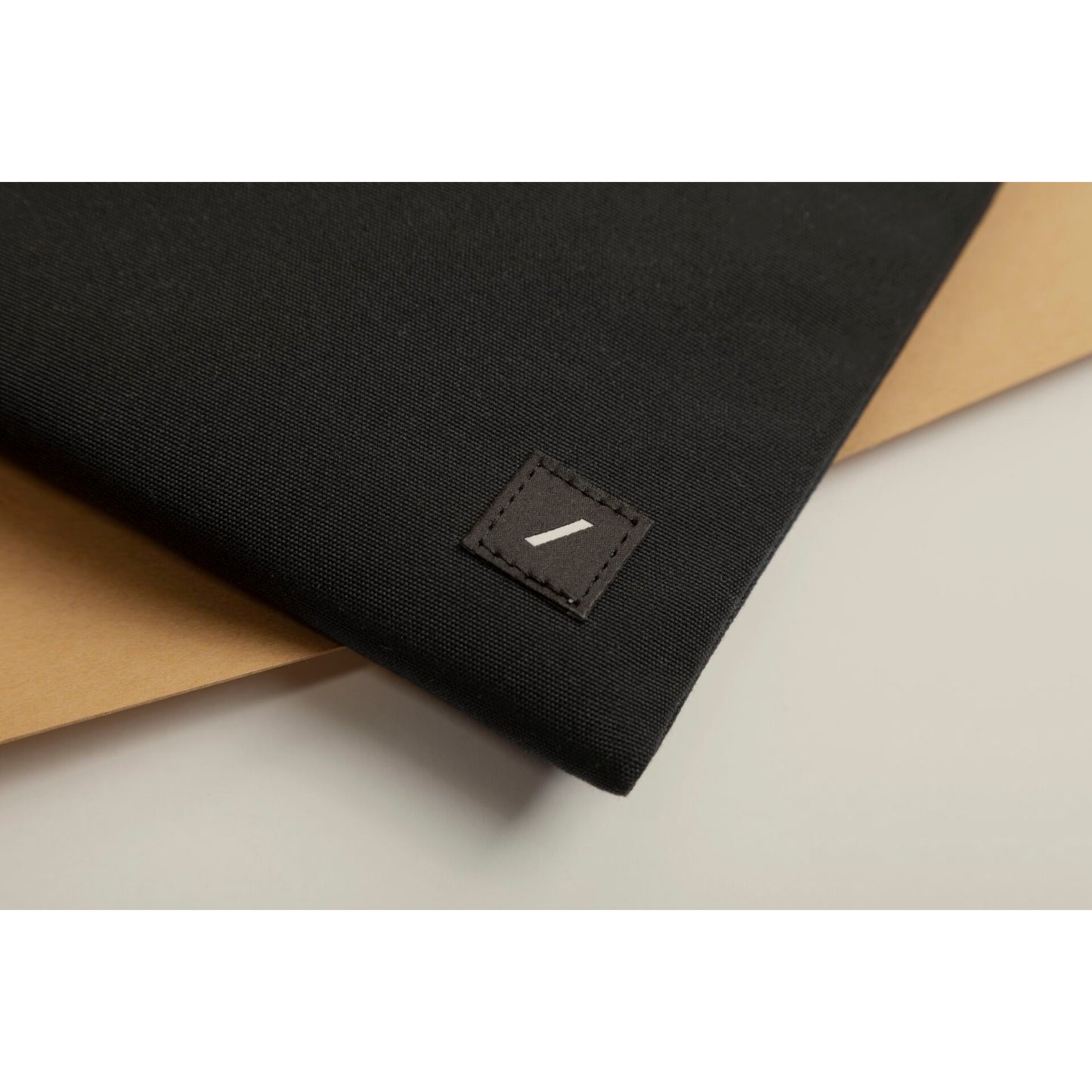Native Union W.F.A Sleeve for MacBook 13" Black