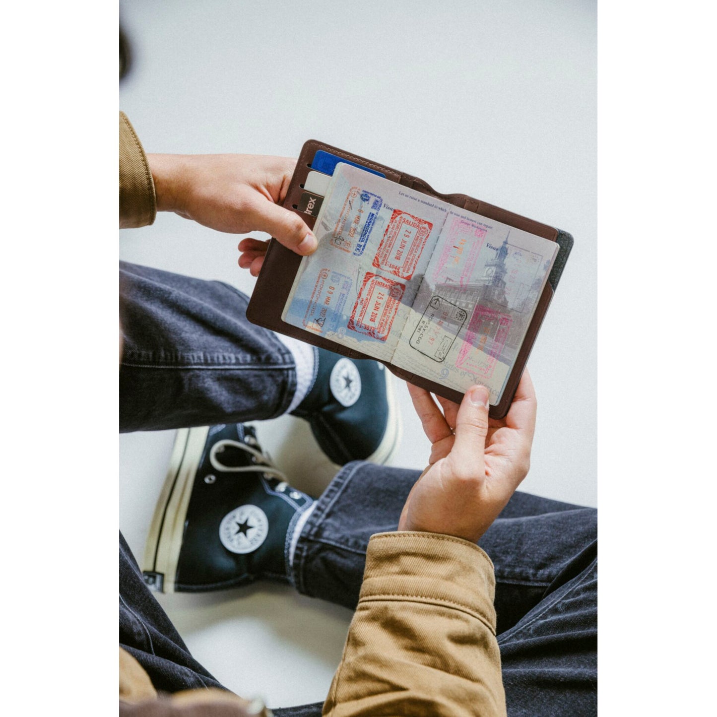 Nomad Leather Passport Wallet Rustic Brown