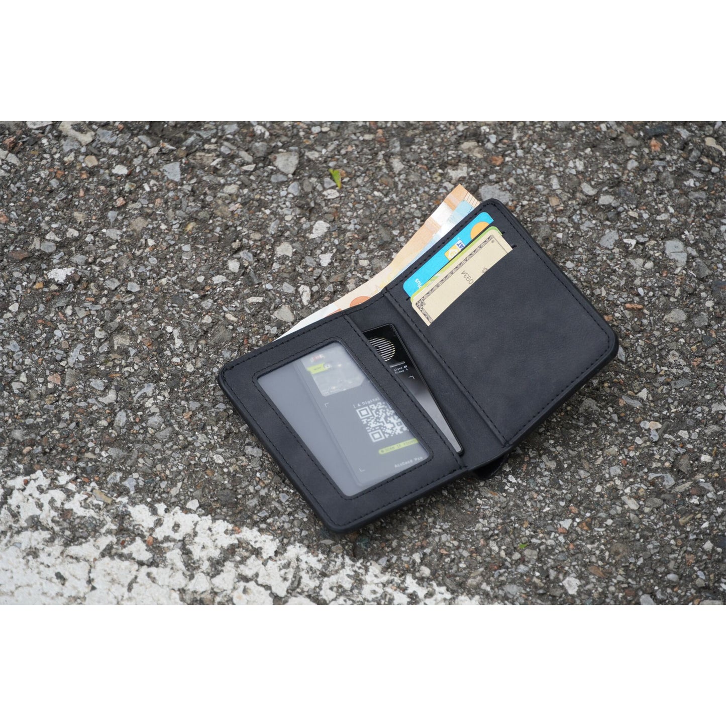 Rolling Square AirCard Pro BT Tracker for Apple Black