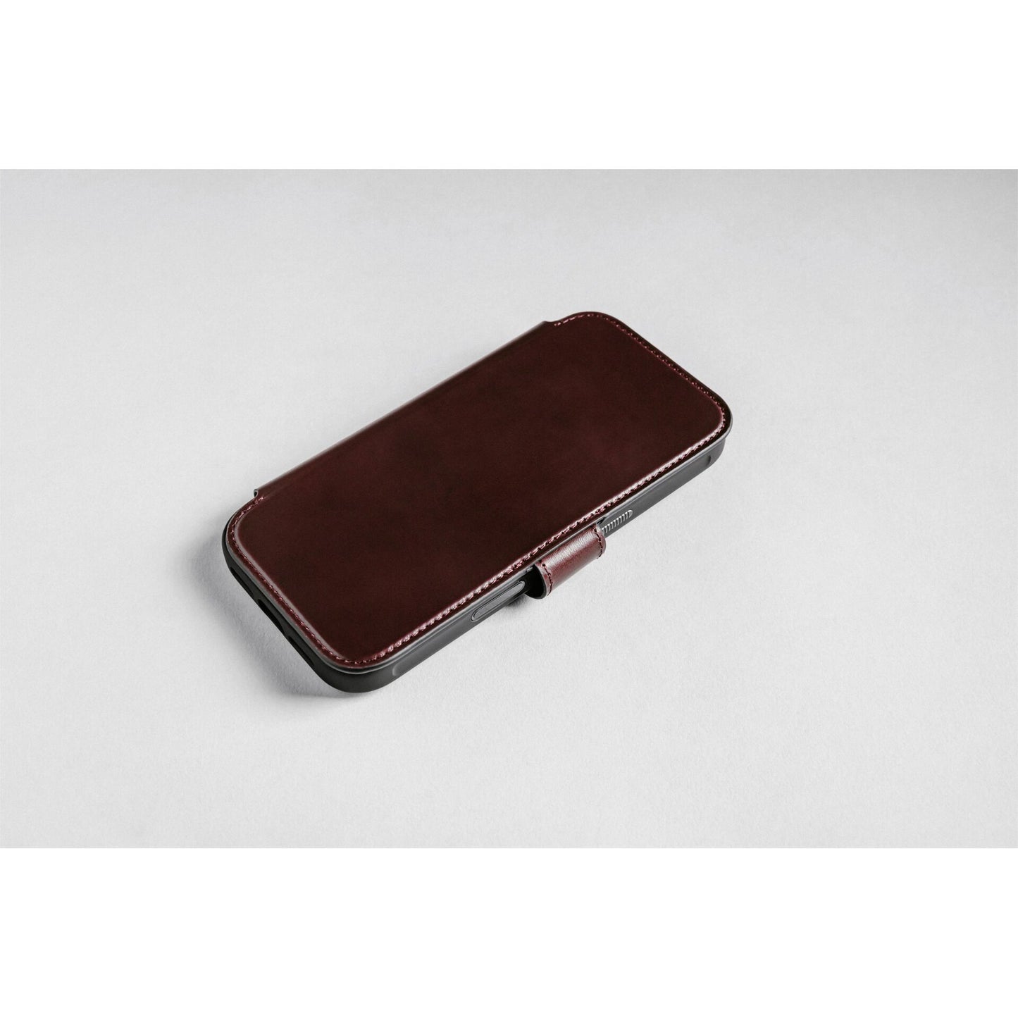 Nomad Modern Leather Folio iPhone 17 Pro Burgundy Horween