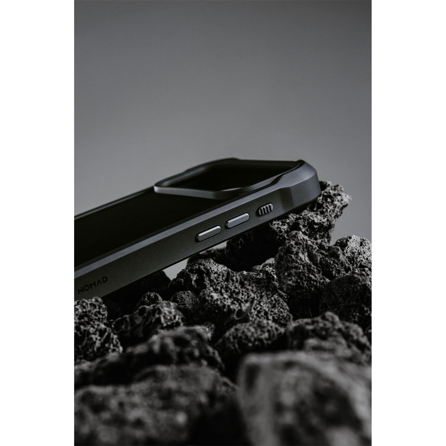 Nomad Rugged Case iPhone 17 Pro Max Black
