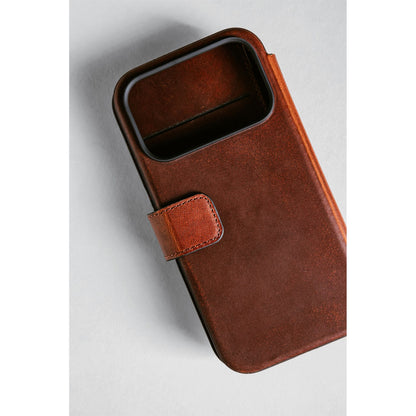 Nomad Modern Leather Folio iPhone 17 Pro Max Olde Dublin Horweed