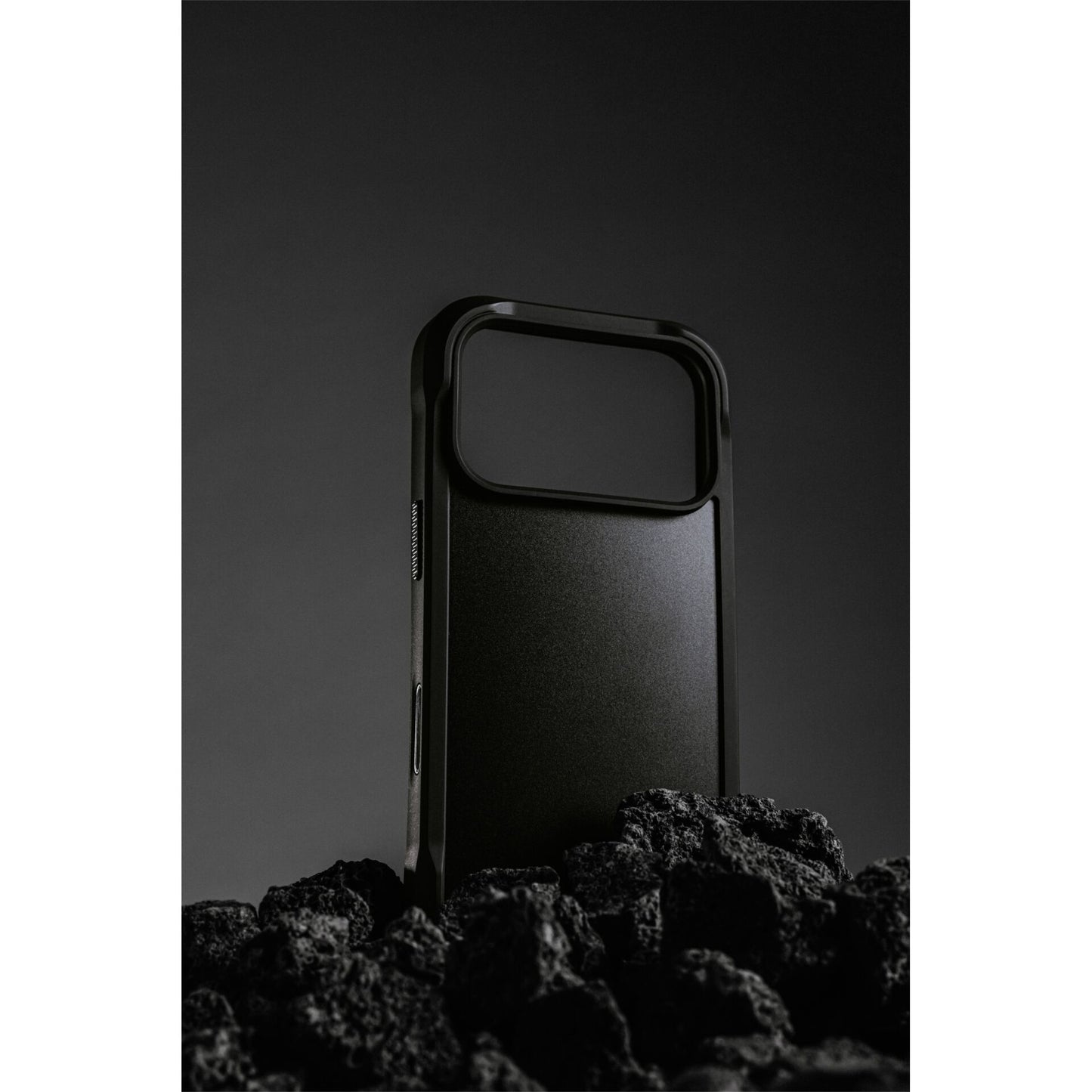 Nomad Rugged Case iPhone 17 Pro Max Black