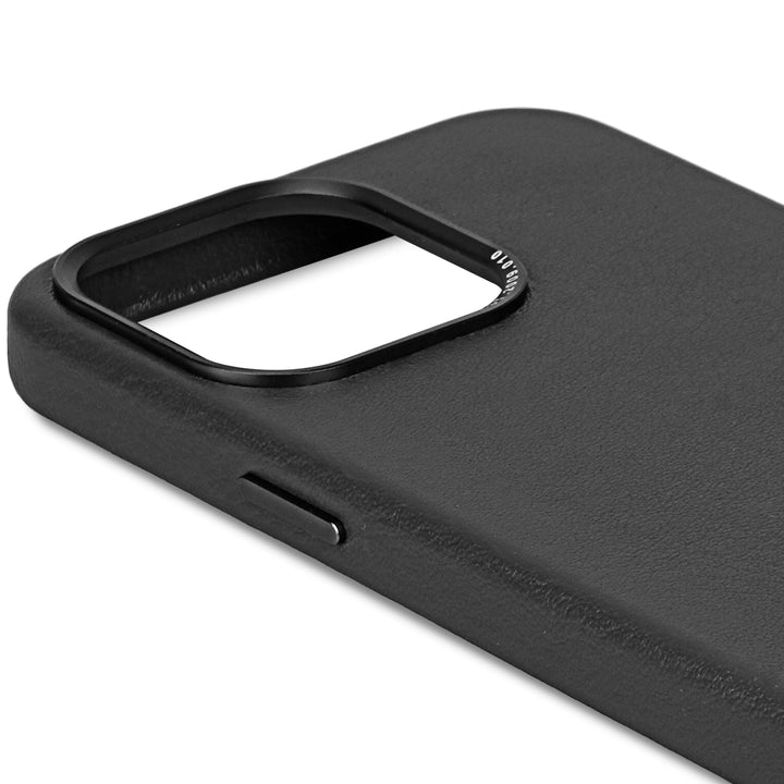 Decoded Leather Backcover for iPhone 15 Pro Black