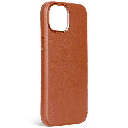 Decoded Leather Backcover for iPhone 15 Tan