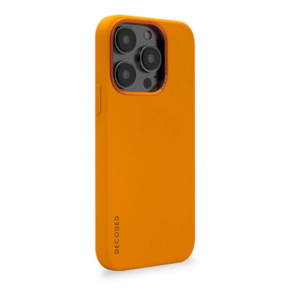 Decoded - AntiMicrobial Silicone Backcover | iPhone 14 Pro (6.1 inch) - Apricot