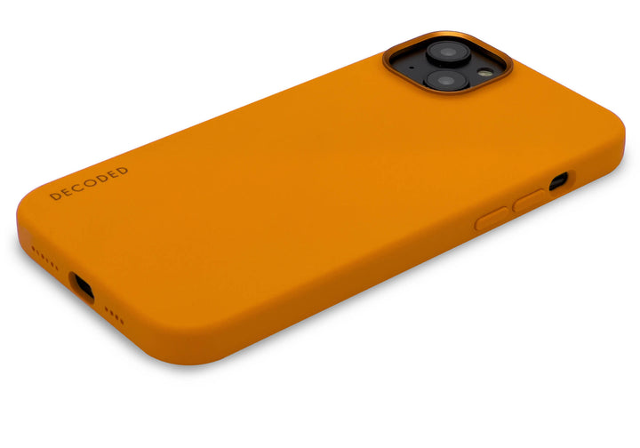 Decoded - AntiMicrobial Silicone Backcover | iPhone 14 (6.1 inch) - Apricot