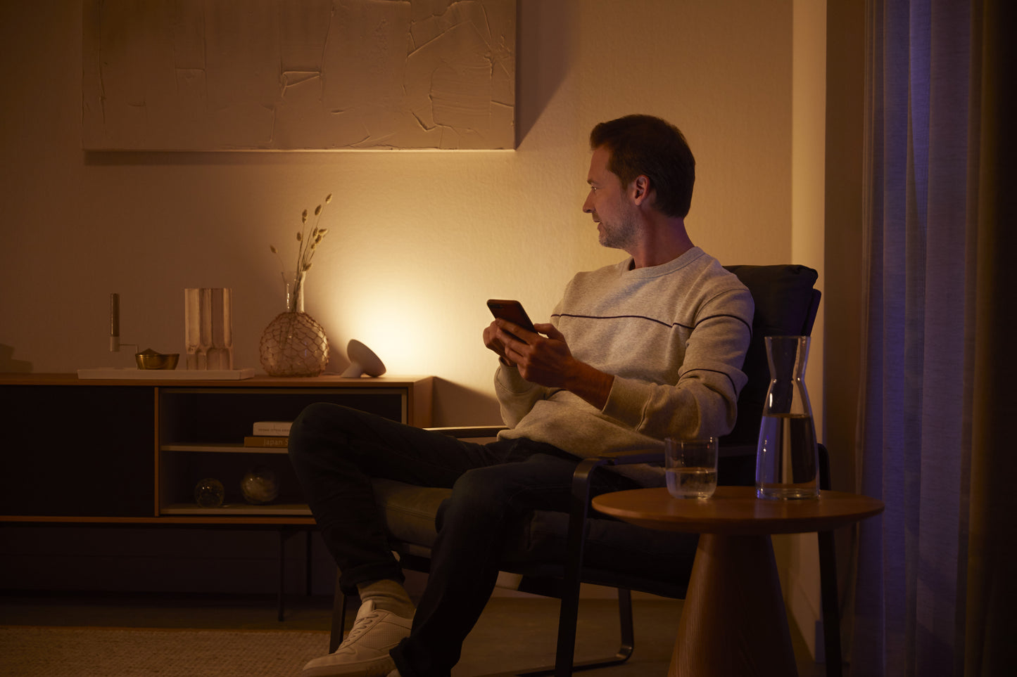 Philips Hue Bloom Tischleuchte, weiß