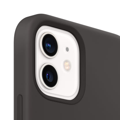 Apple iPhone 12/ 12 Pro Silikon Case mit MagSafe, schwarz