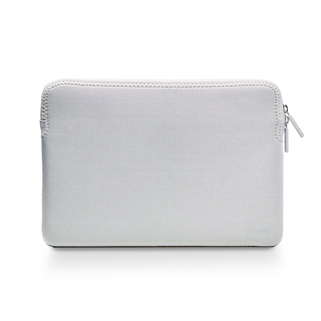 Trunk Neopren Sleeve für MacBook Air / Pro 13", Silber