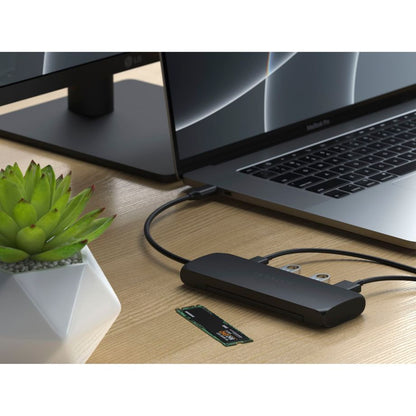 Satechi USB-C Hybrid Multiport Adapter with SSD Enclosure black