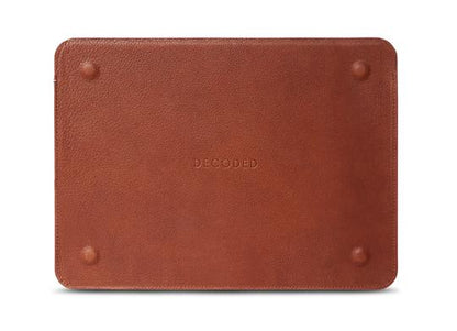 Decoded - Leather Frame Sleeve for Macbook 13 inch - Cinnamon Brown